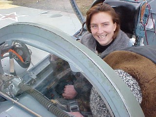 Caroline in the cockpit of the L-39, ready for her MiG-29 flight tomorrow.