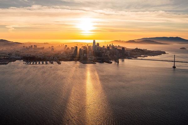Sight-seeing flights over San Francisco